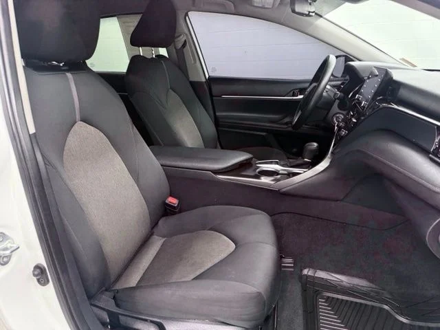 Used 2024 White Toyota LE image 19