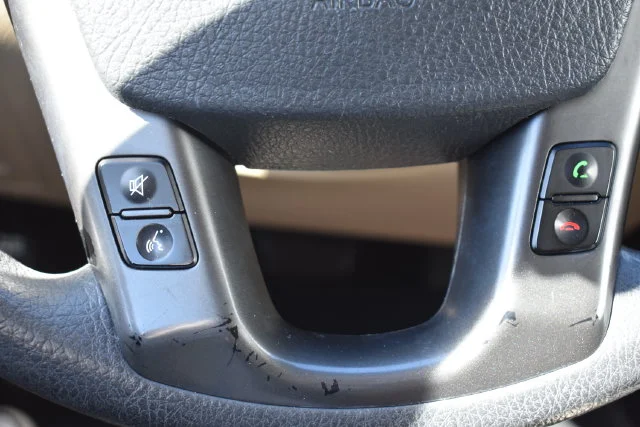 Used 2013 Red Kia LX image 22