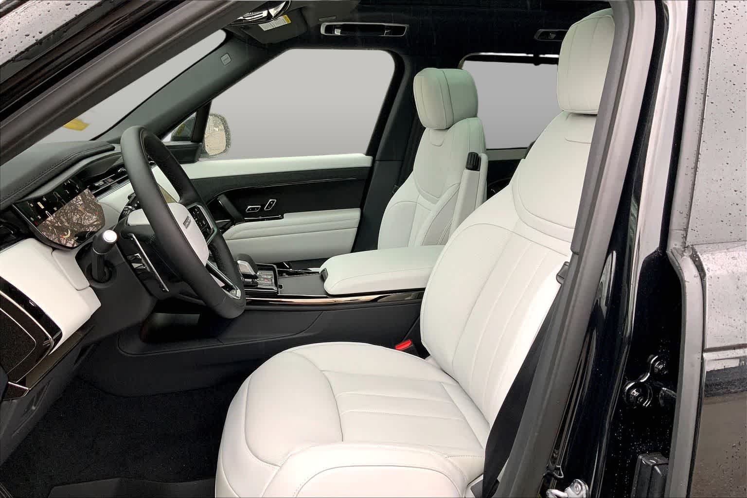 2026 Land Rover Range Rover Sport SE - Photo 13
