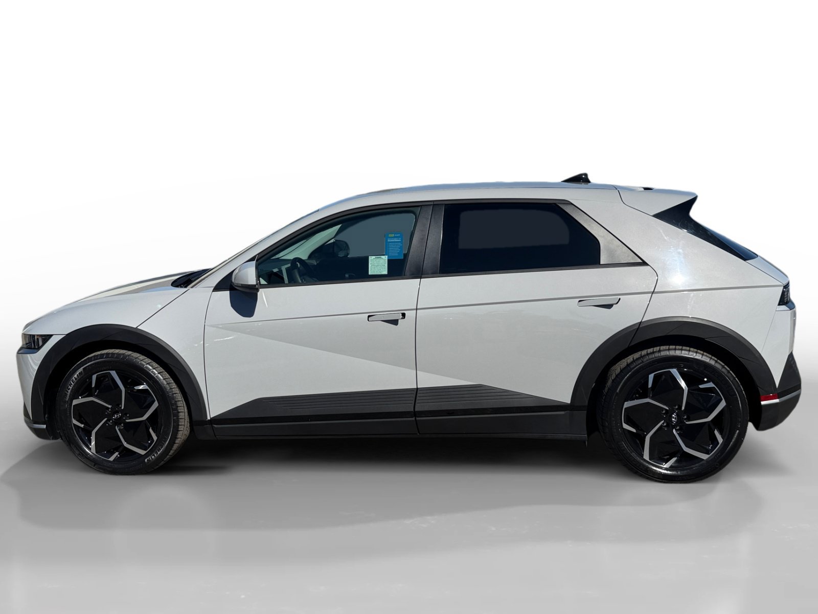 Certified Used 2024 Cyber Gray Hyundai SEL image 2