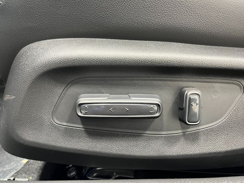 2026 Honda Civic Hatchback Sport Touring - Photo 16