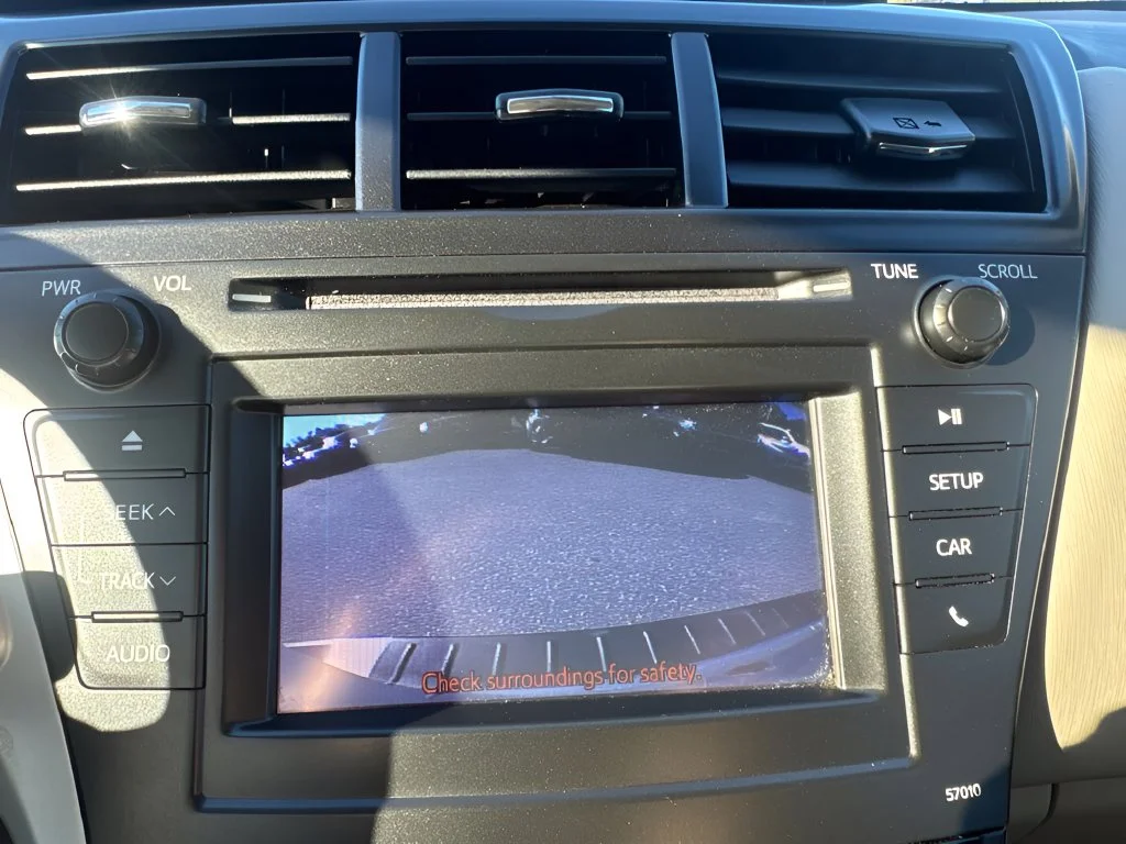 Used 2013 Blue Toyota Two image 18