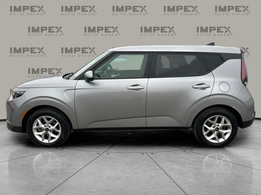 Used 2024 Gray Kia LX image 2