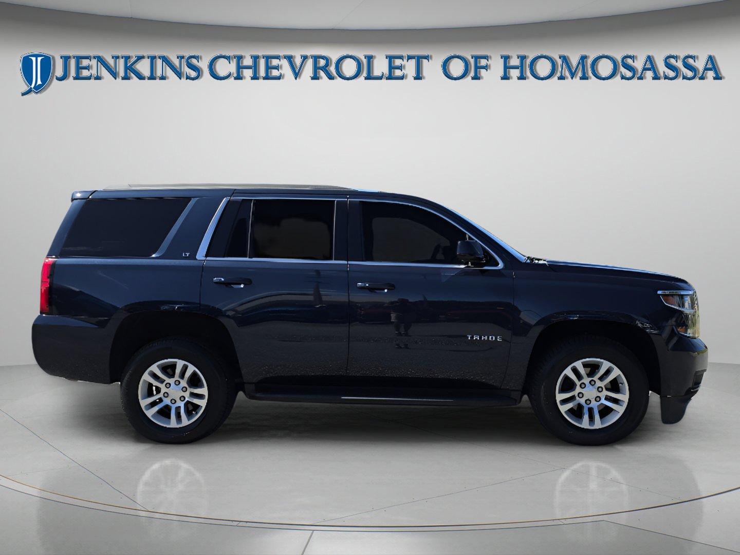 Used 2020 Blue Velvet Metallic Chevrolet LT image 3
