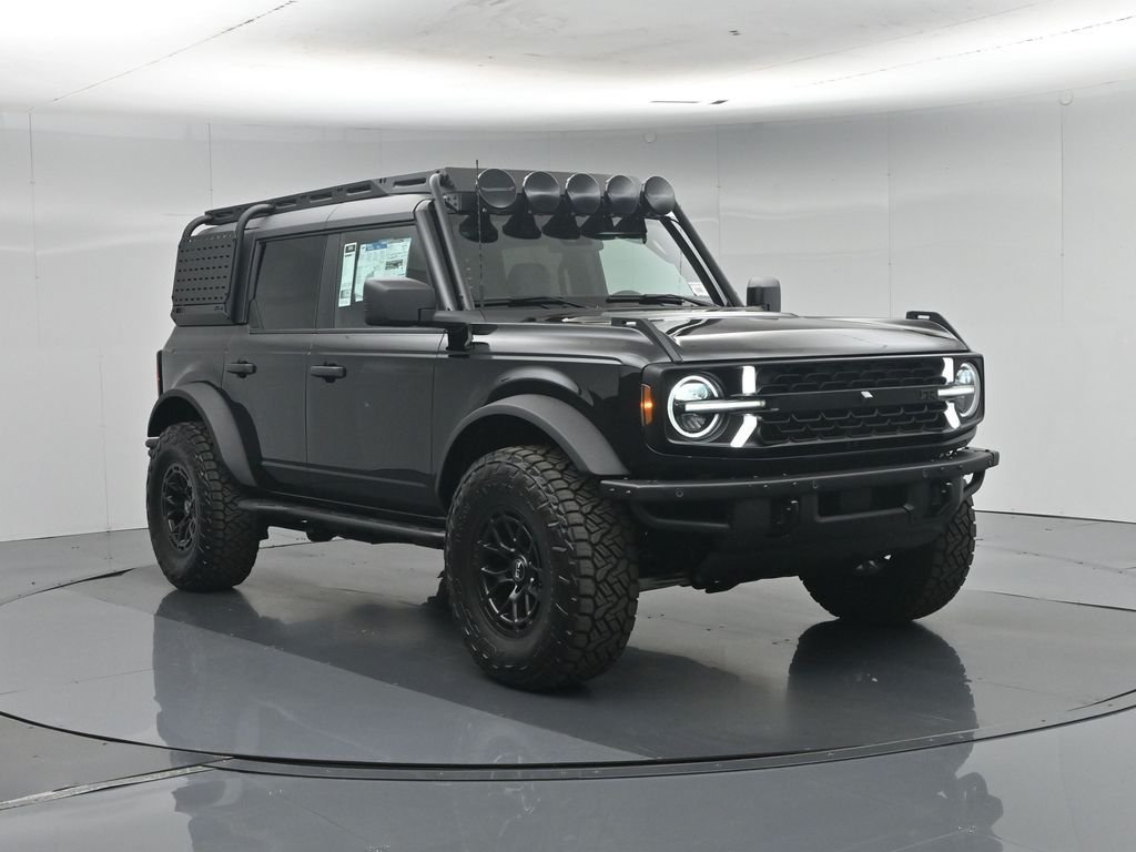 New 2026 Shadow Black Ford Badlands image 58