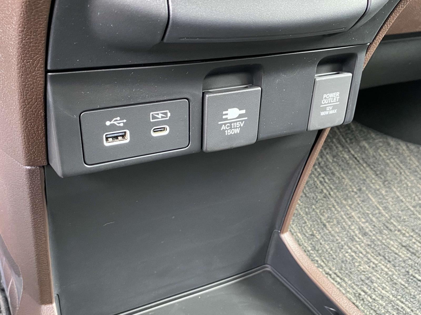 2026 Honda Odyssey Elite - Photo 14