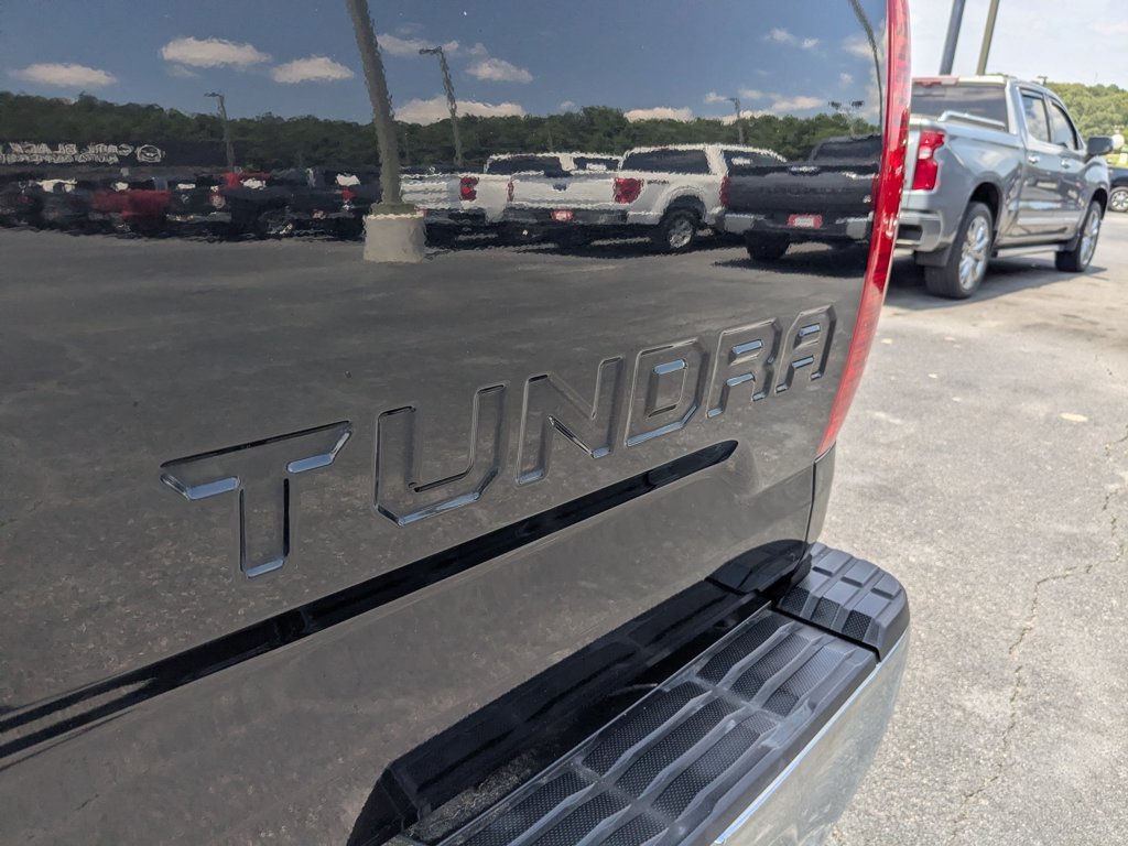 Used 2016  Toyota SR5 image 26
