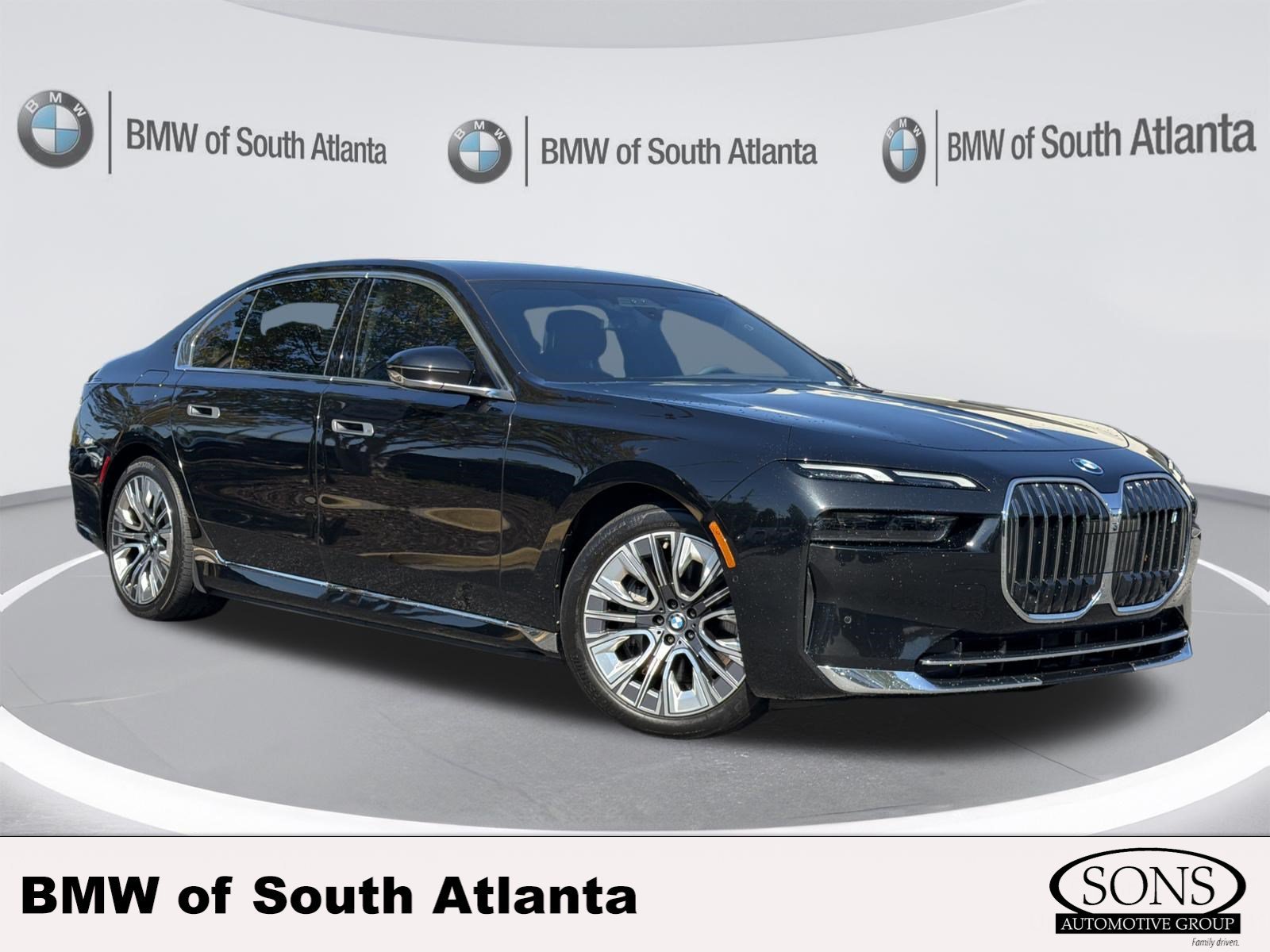 Used 2024 Black Sapphire Metallic BMW xDrive60 image 1