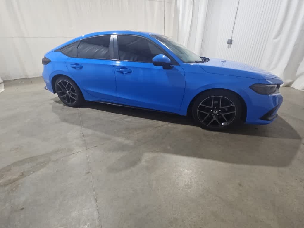 Used 2022 Boost Blue Pearl Honda Sport Touring image 5