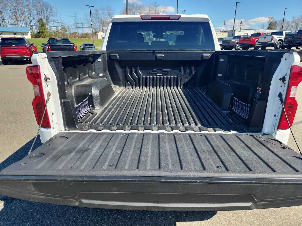 2024 Chevrolet Silverado 1500 LT - Photo 16