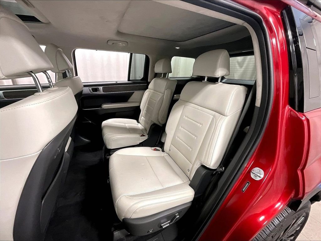 Used 2024 Red Hyundai Calligraphy image 15