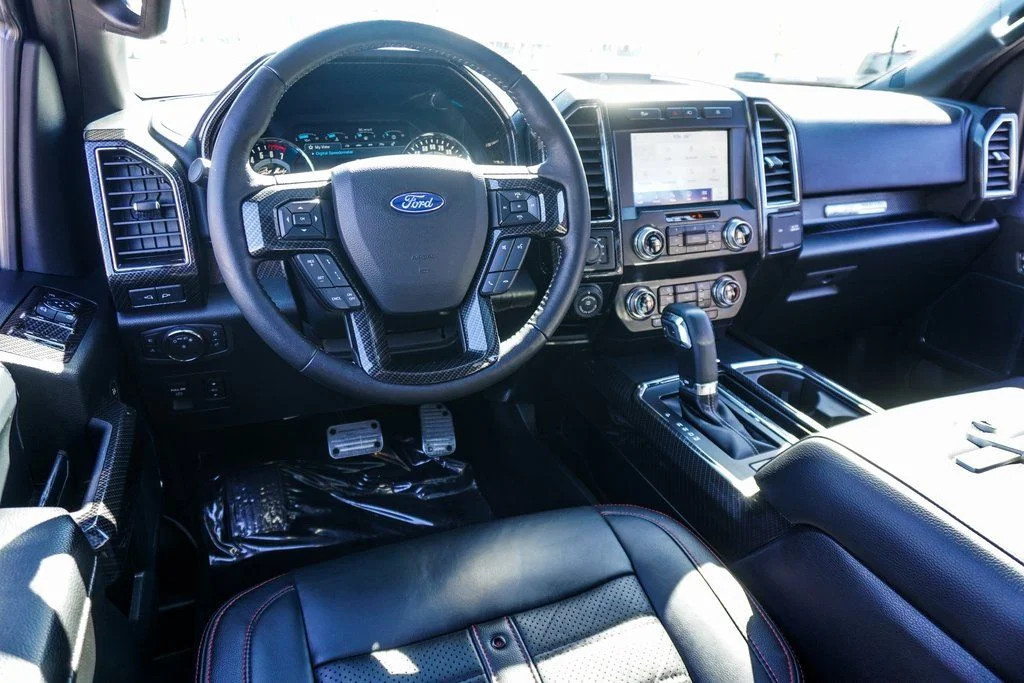 Used 2019 Black Ford Lariat image 15