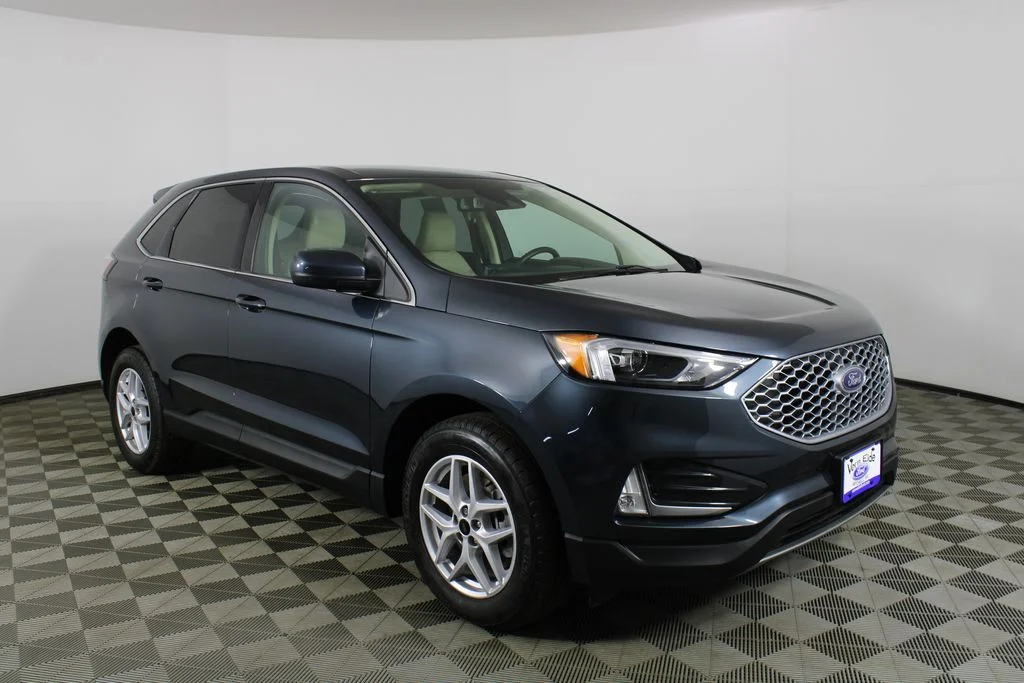 2023 Ford Edge SEL AWD's photo
