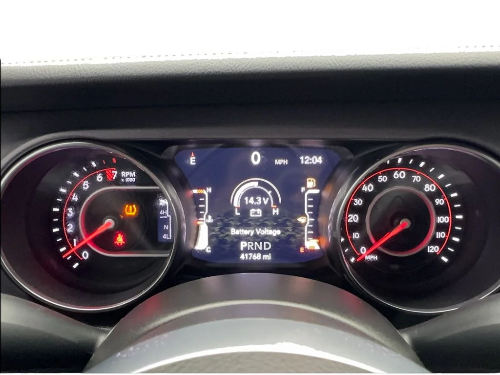 Used 2021 Gray Jeep Mojave image 39