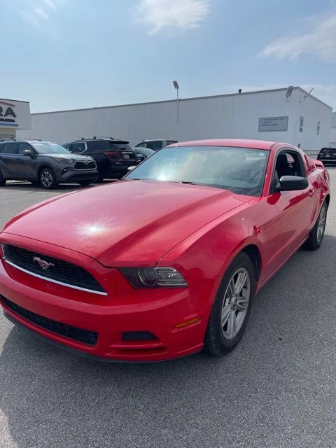 Used 2014 Ford Mustang V6 with VIN 1ZVBP8AM0E5271345 for sale in Saginaw, MI