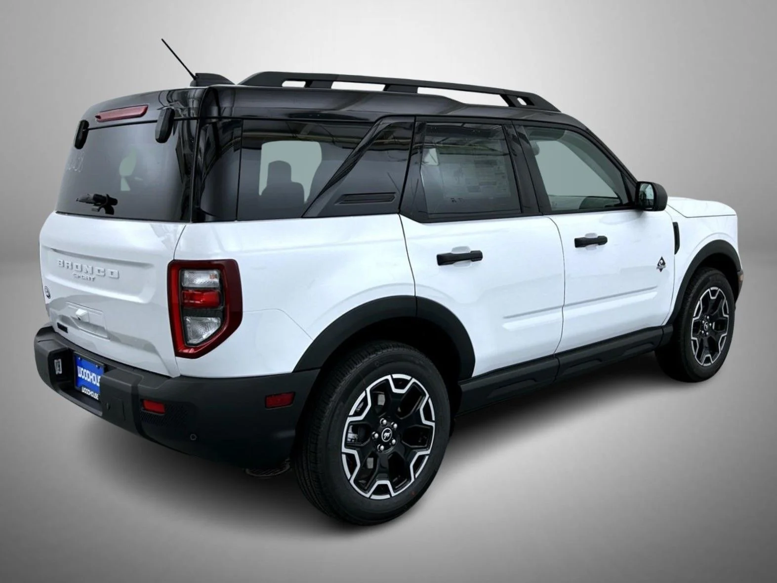 New 2026 White Ford Outer Banks image 5