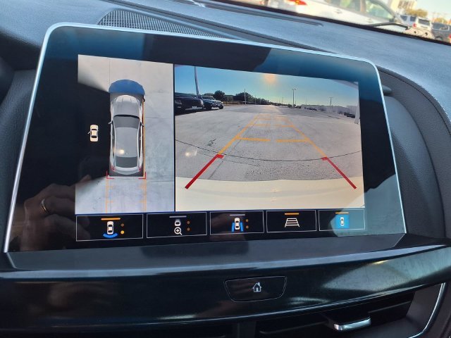 Used 2024 White Cadillac V-Series image 12