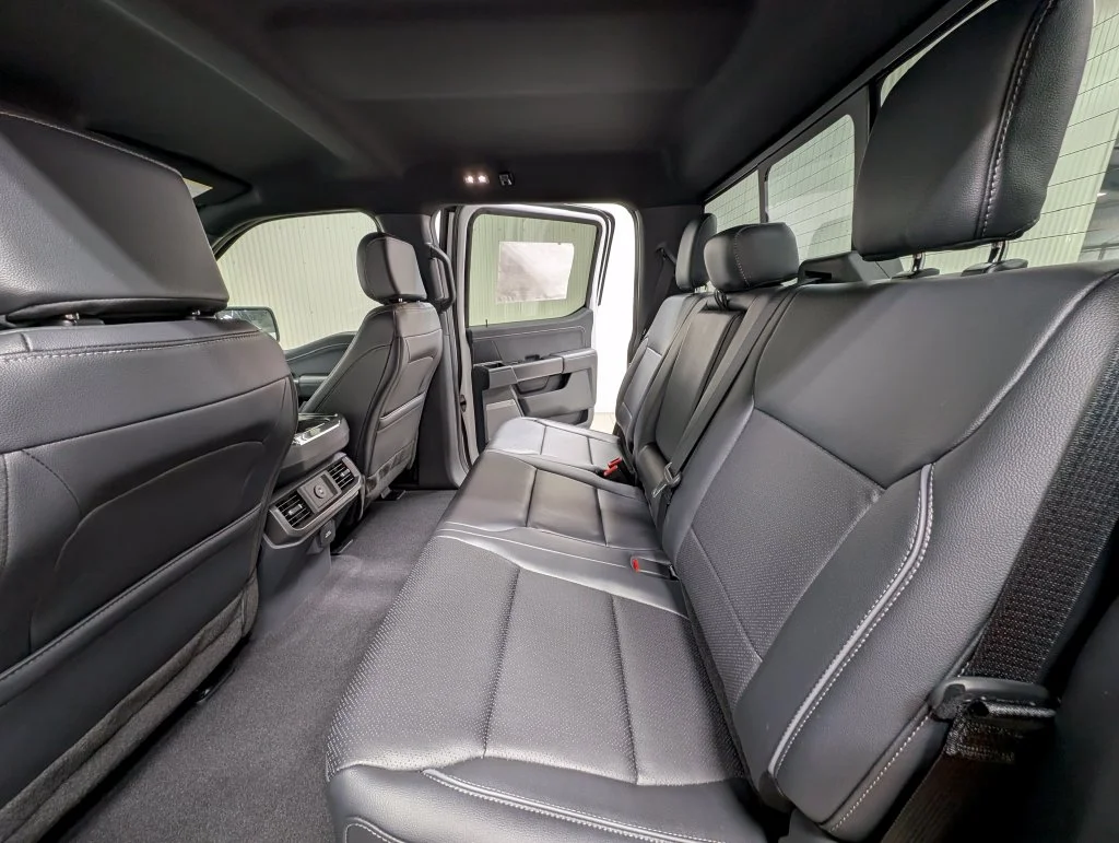 New 2026 Oxford White Ford Lariat® image 19