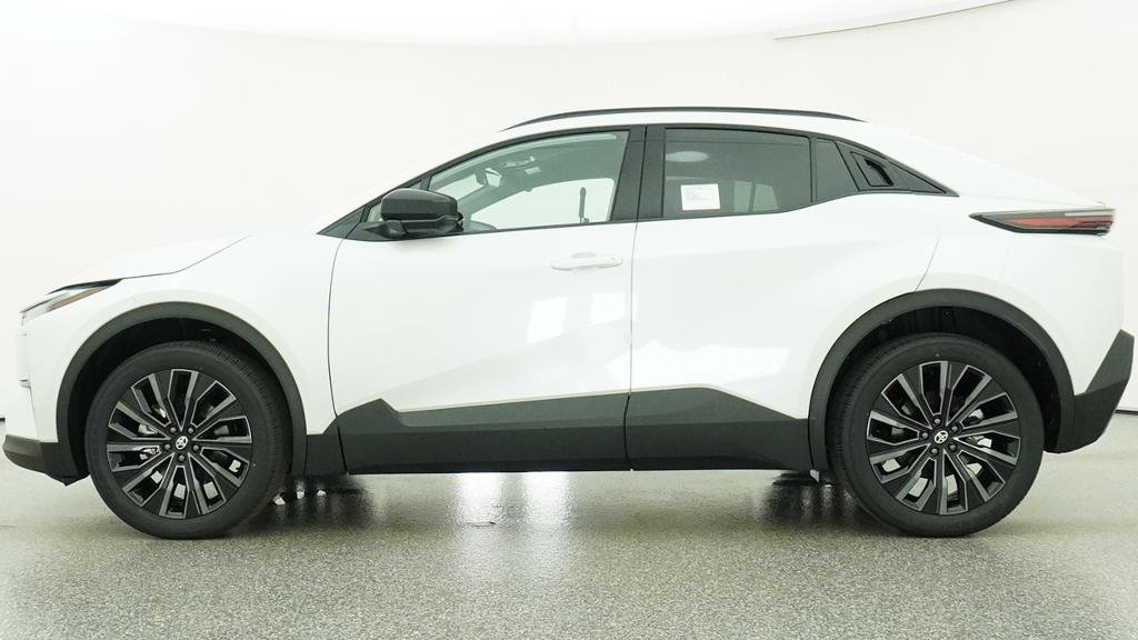 New 2026 Wind Chill Pearl Toyota XSE image 2