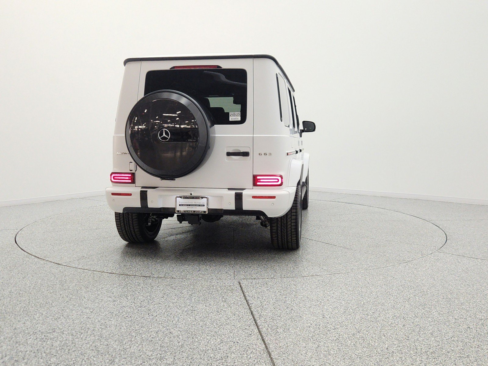 New 2026 MANUFAKTUR Moonlight White Magno Mercedes-Benz AMG® G 63 SUV image 29