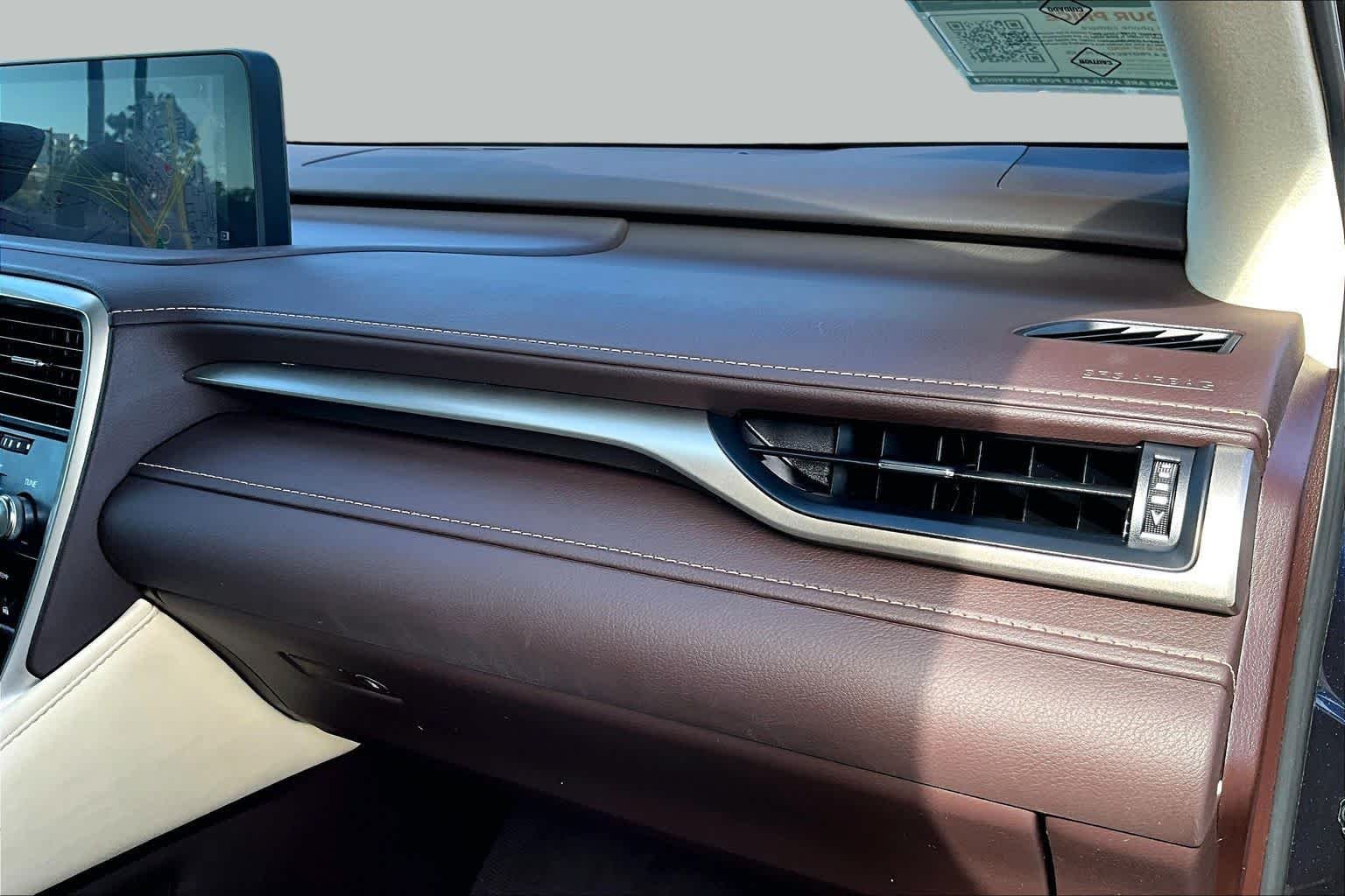 Used 2020 Nightfall Mica Lexus  image 17