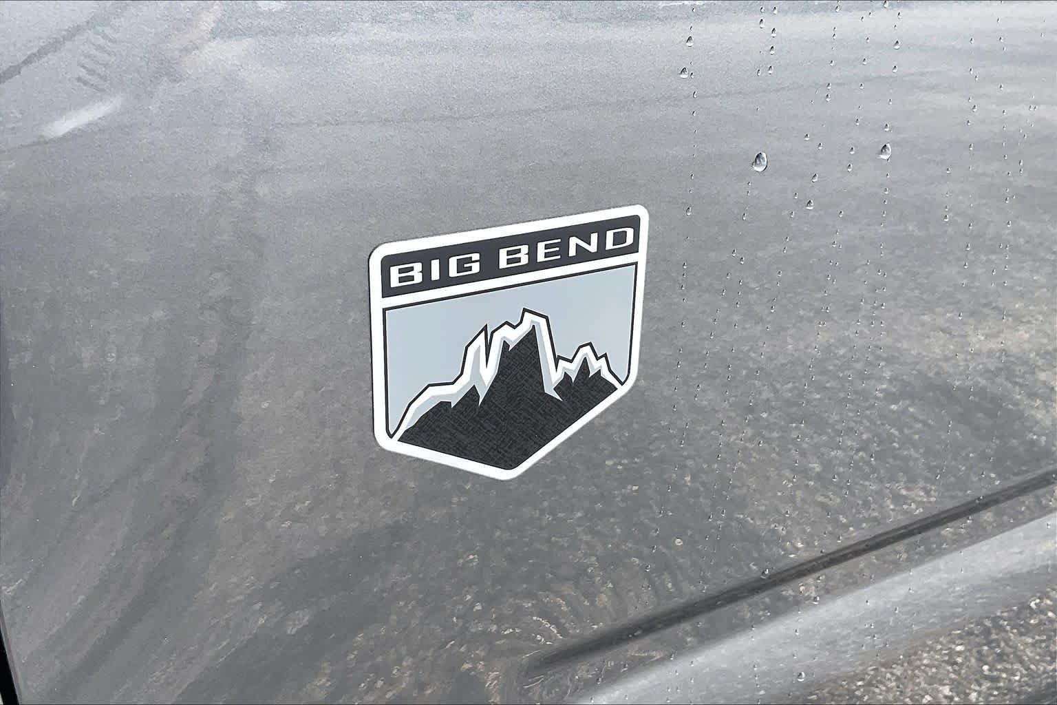 New 2026 Carbonized Gray Metallic Ford Big Bend image 15