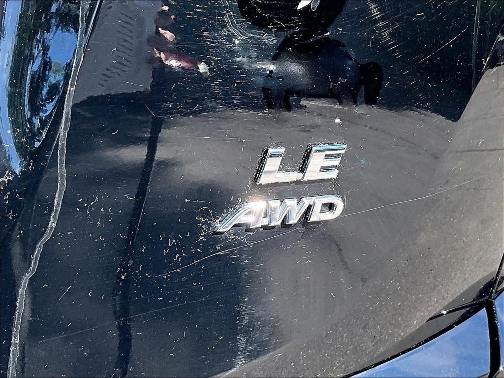 Used 2017 Black Toyota LE image 28