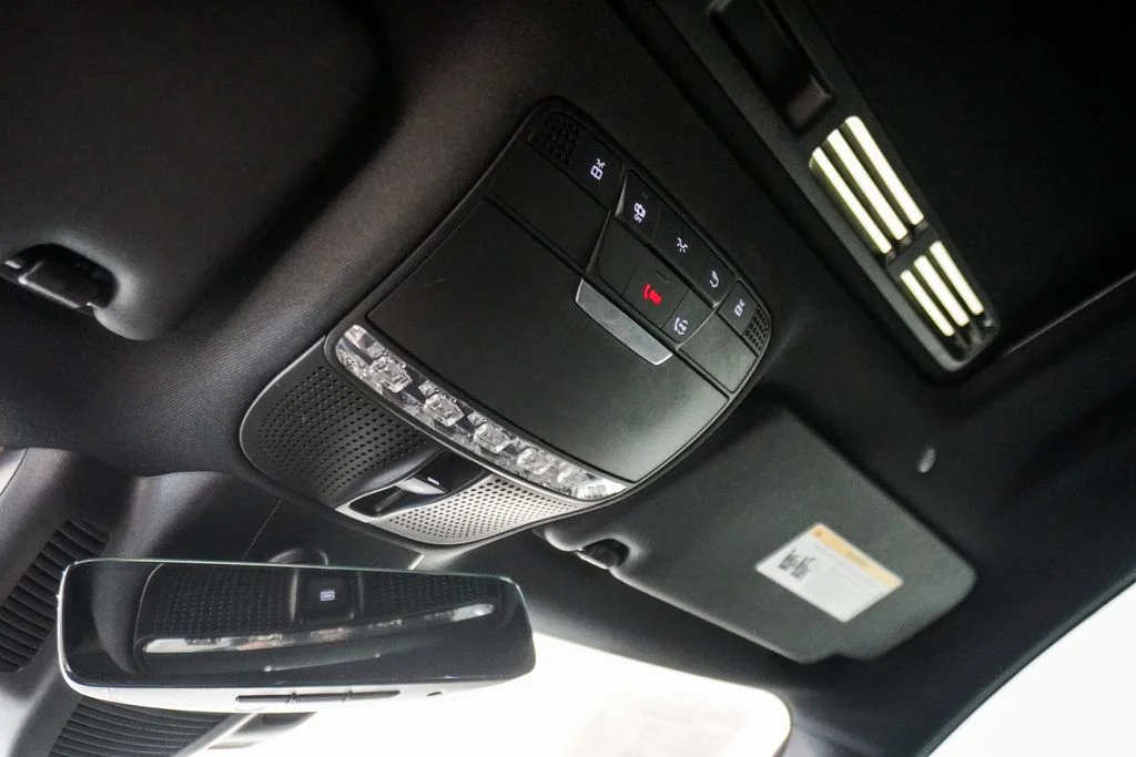 Used 2022 White Mercedes-Benz Base image 27