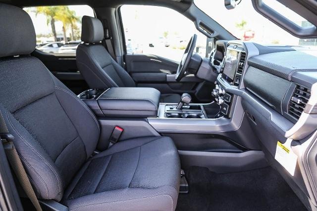 New 2026 Carbonized Gray Metallic Ford XLT image 48