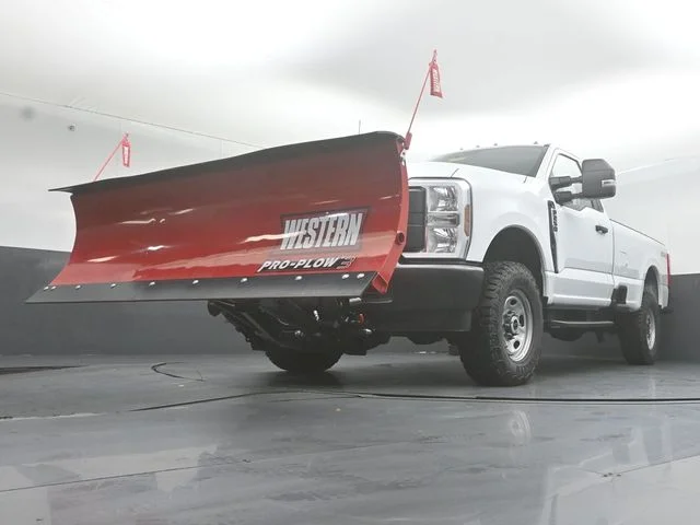 New 2026 Oxford White Ford XL image 26