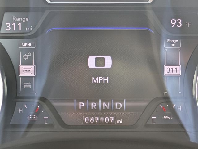 Used 2024 White Ram Laramie image 26