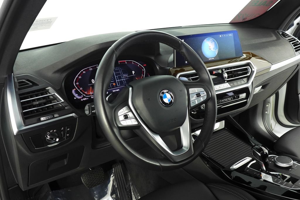 Used 2023 Mineral White Metallic BMW sDrive30i image 31