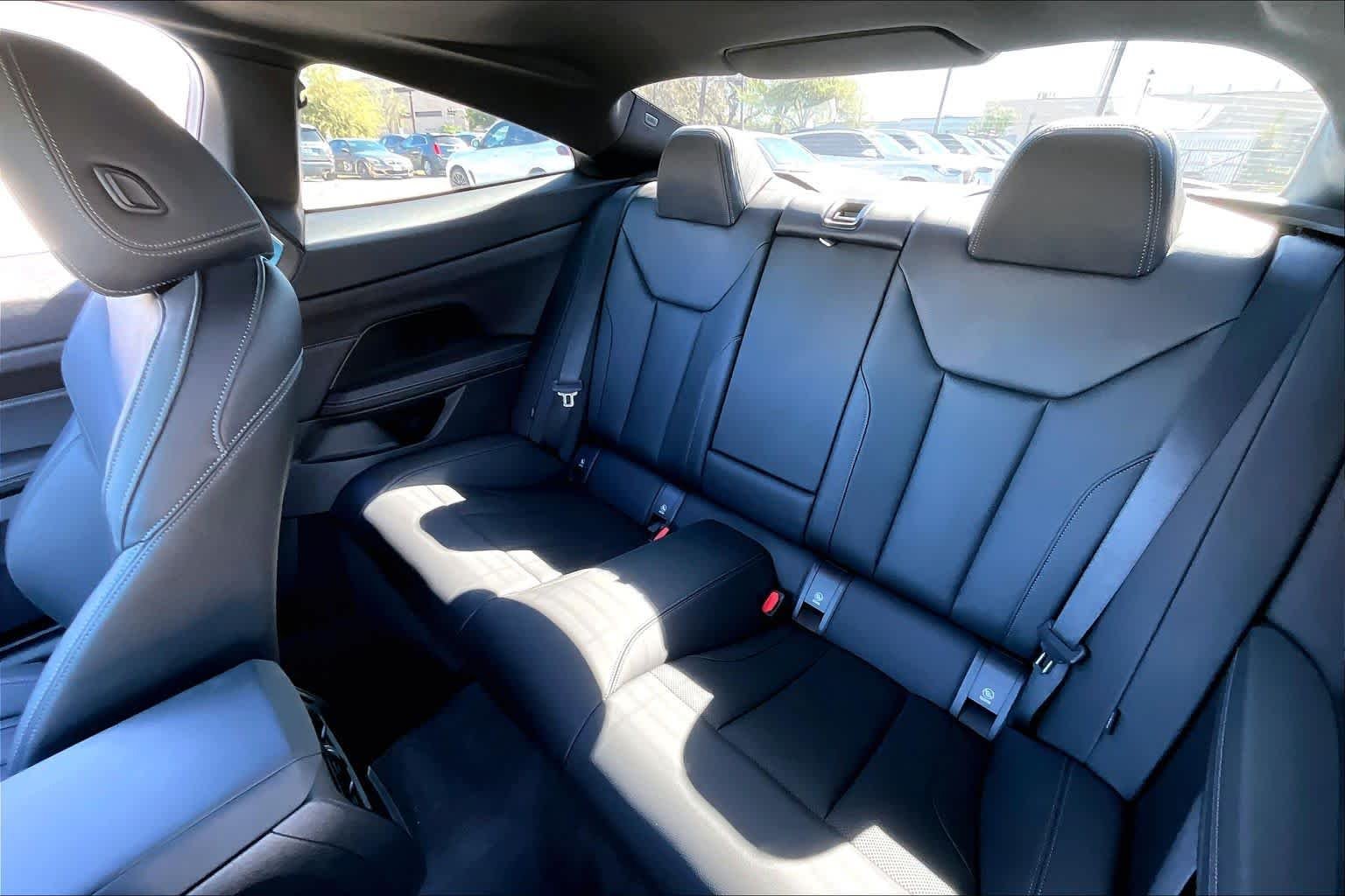 2026 BMW 4 Series 430i - Photo 18