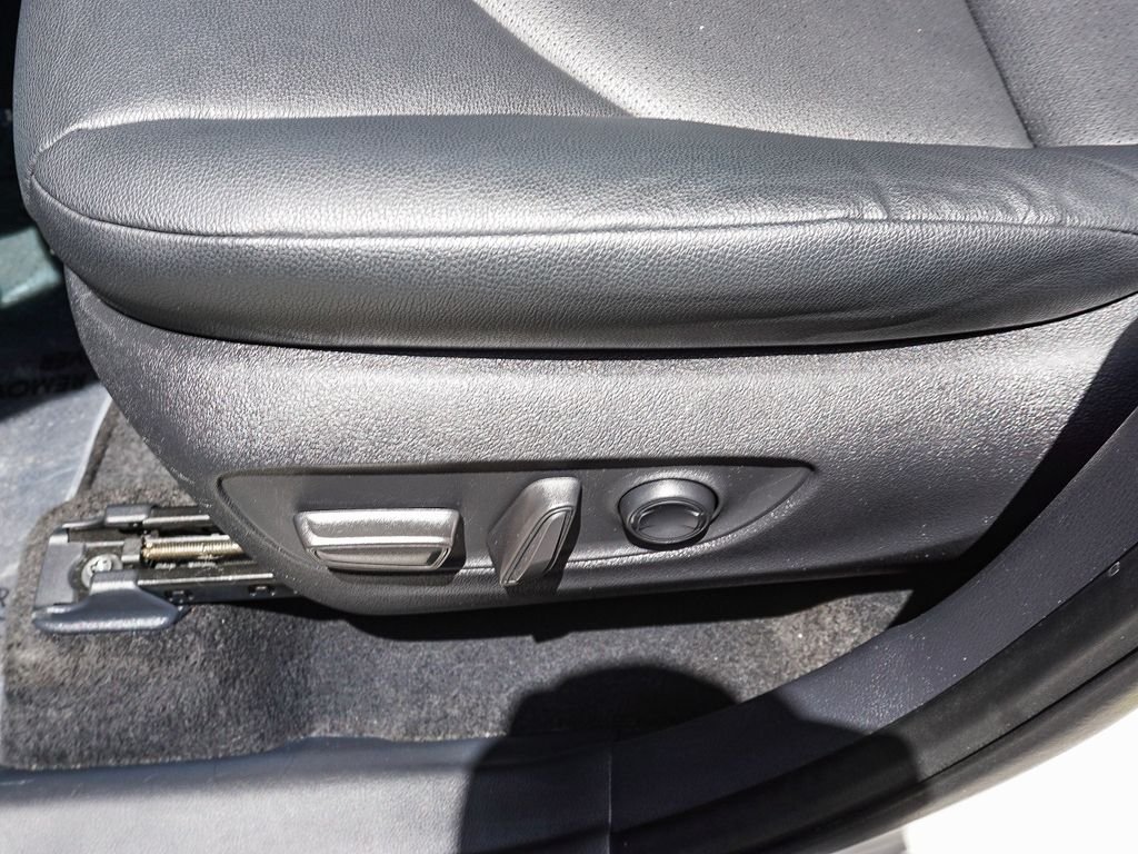 Used 2024 White Toyota XLE image 19