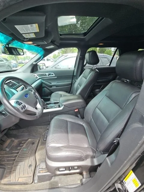 Used 2014 Tuxedo Black Metallic Ford XLT image 3