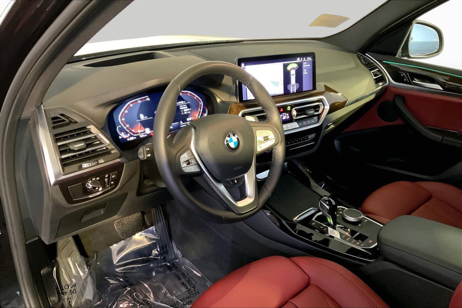 Used 2024 Black Sapphire Metallic BMW xDrive30i image 18