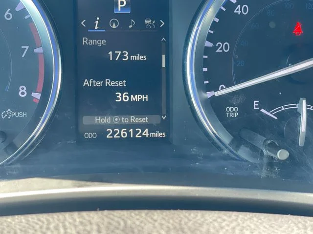 Used 2015 Predawn Gray Mica Toyota Limited Platinum V6 image 3
