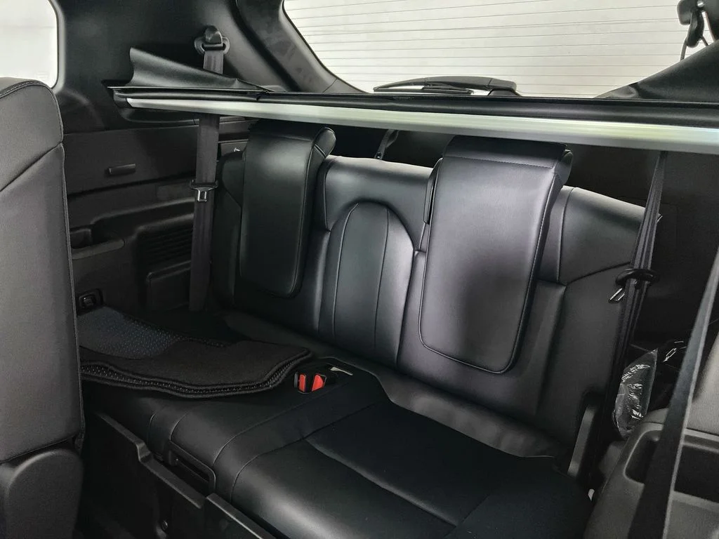 New 2026 White Nissan Platinum image 26