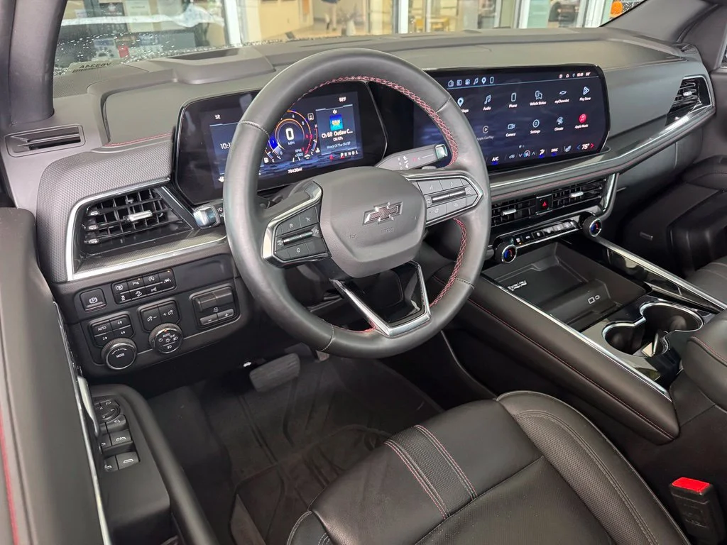 Used 2025 Black Chevrolet RST image 3