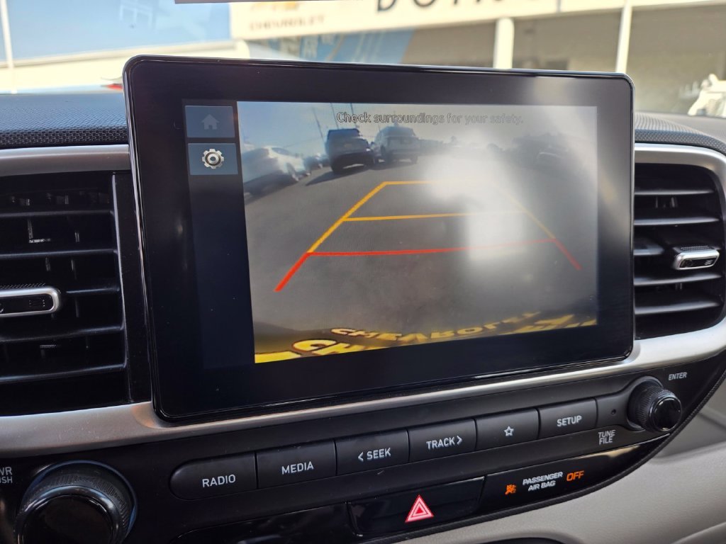 Certified Used 2025 White Hyundai SEL image 10