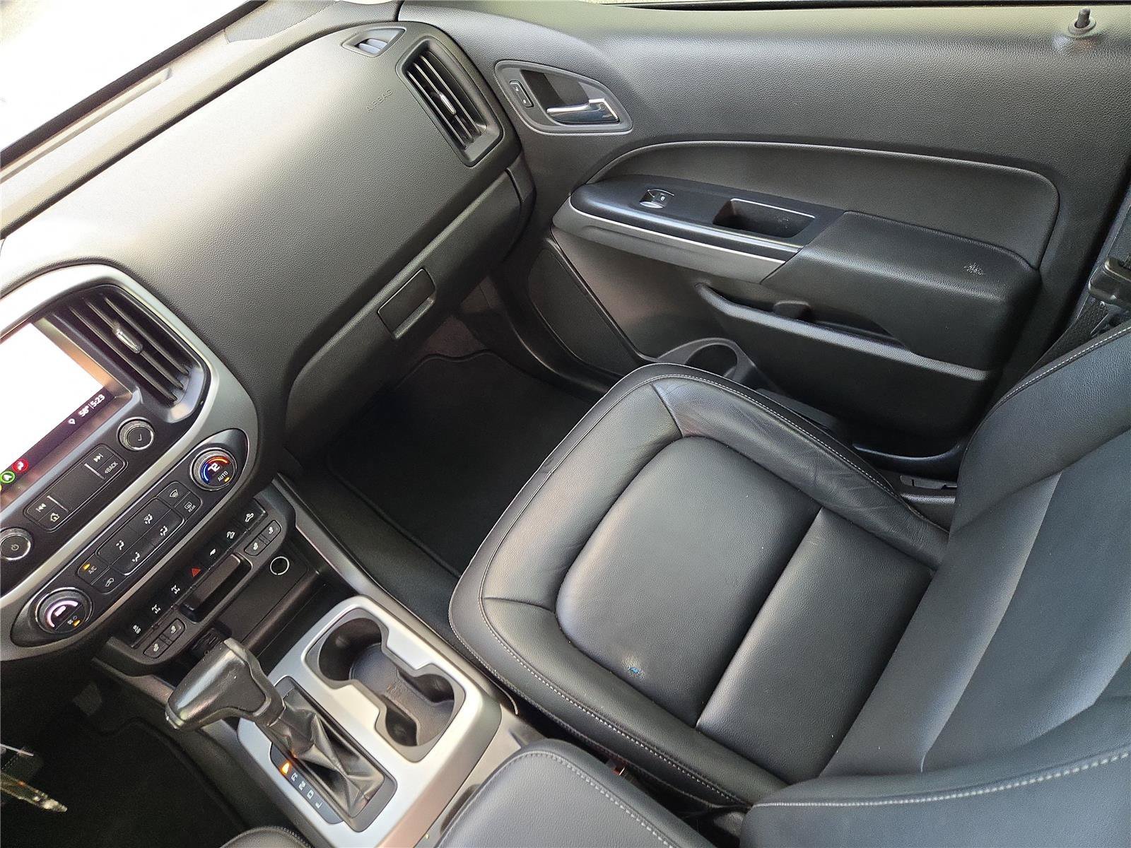 2019 Chevrolet Colorado ZR2 - Photo 14
