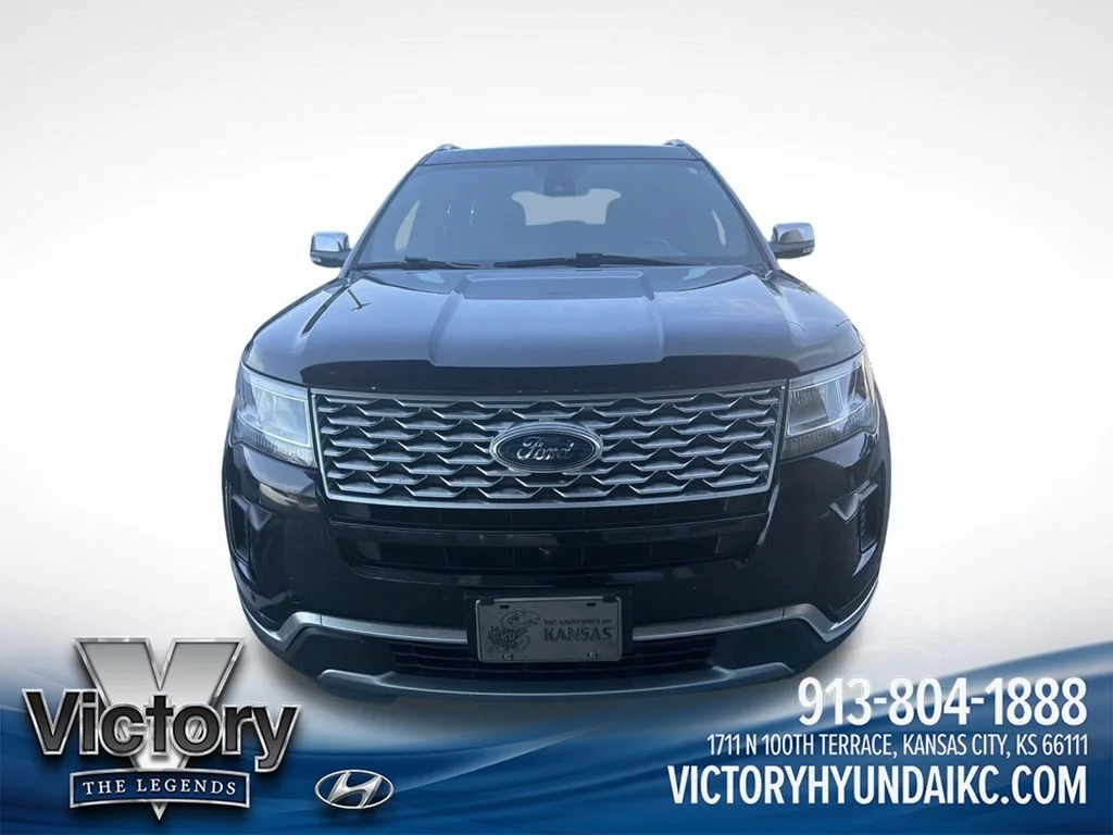 Used 2018 Black Ford Platinum image 4