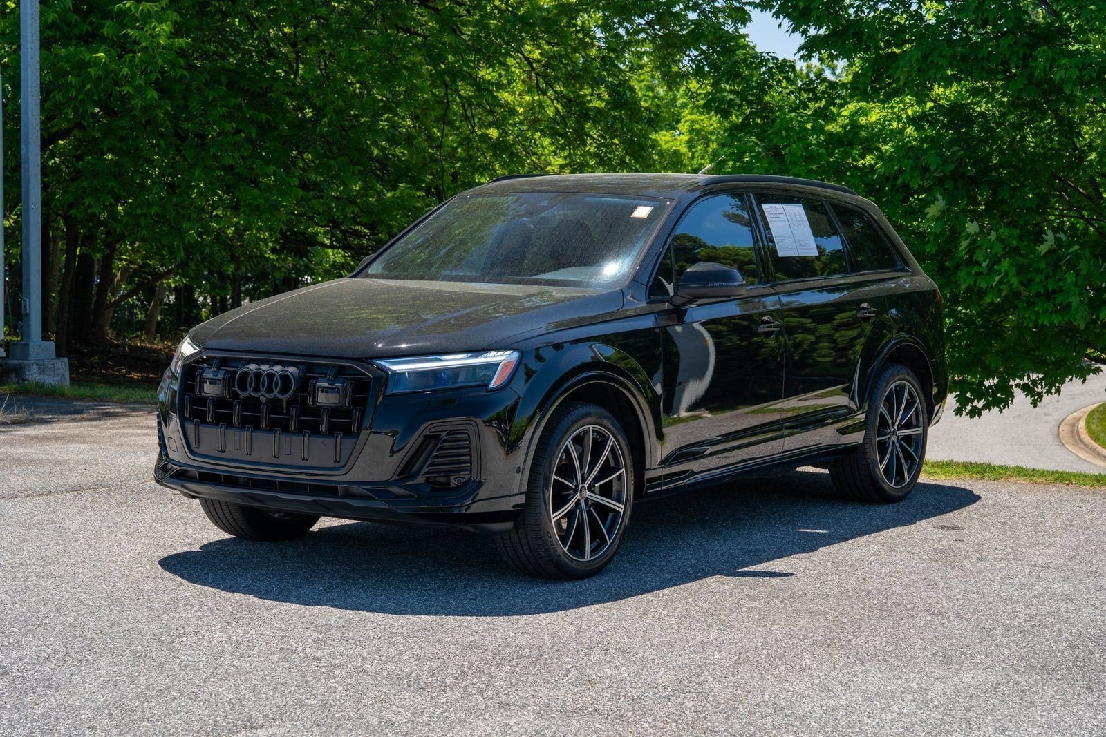 Used 2025 Mythos Black Metallic Audi Premium Plus image 5