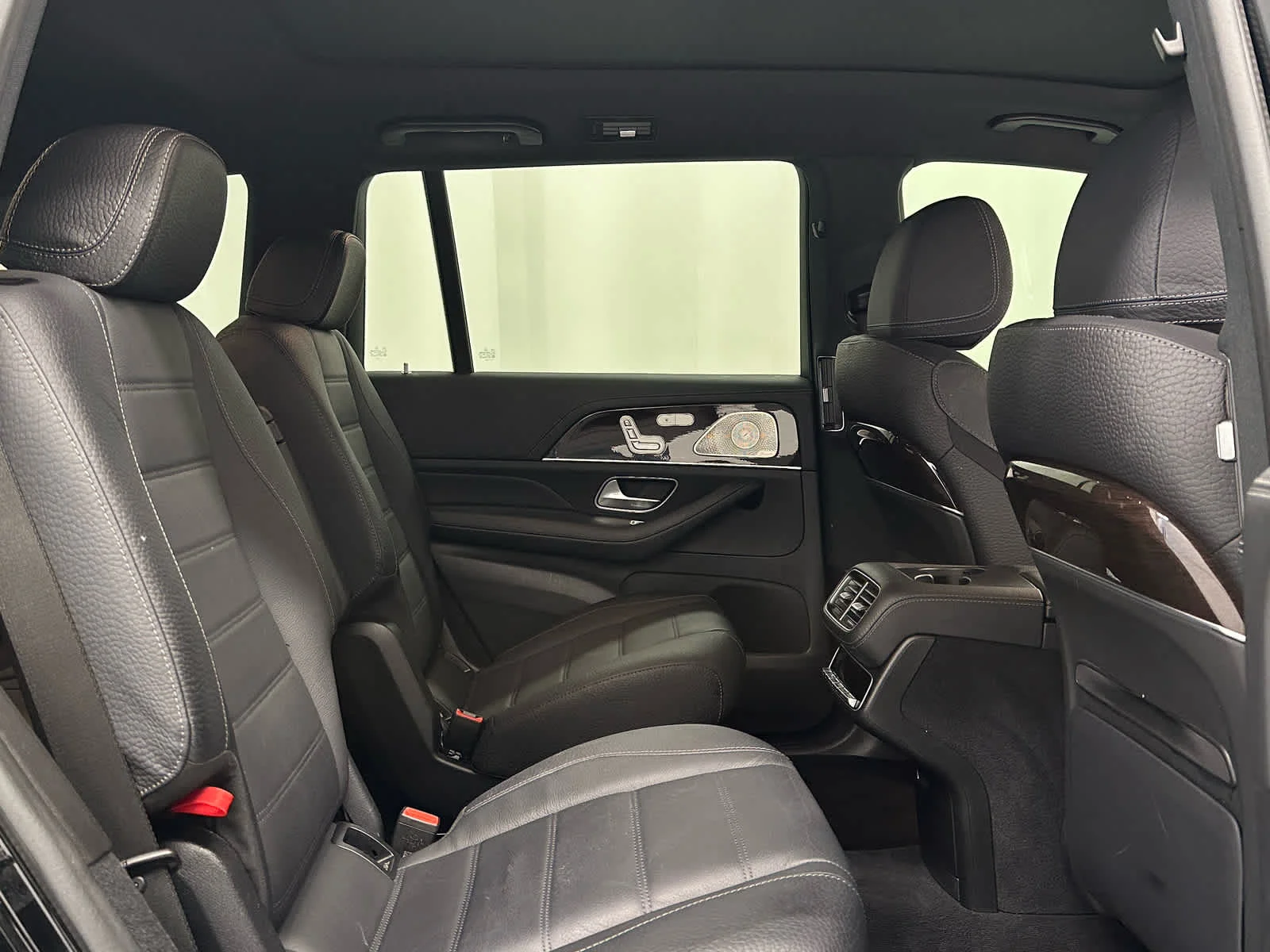 Used 2024 Black Mercedes-Benz GLS 450 image 21