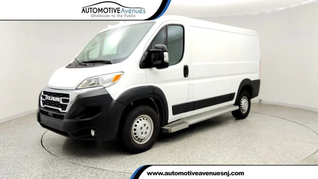 2025 Ram ProMaster Cargo Van Tradesman 2500 Low Roof 136'' WB w/Pass Seat & Adaptive Cruise