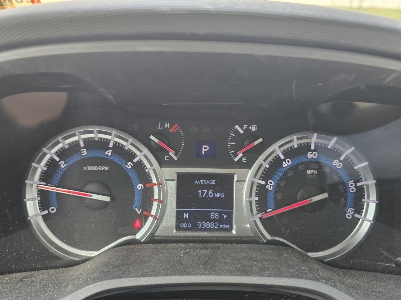 Used 2015 Red Toyota SR5 Premium image 26