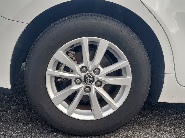 Used 2025 White Toyota LE image 8