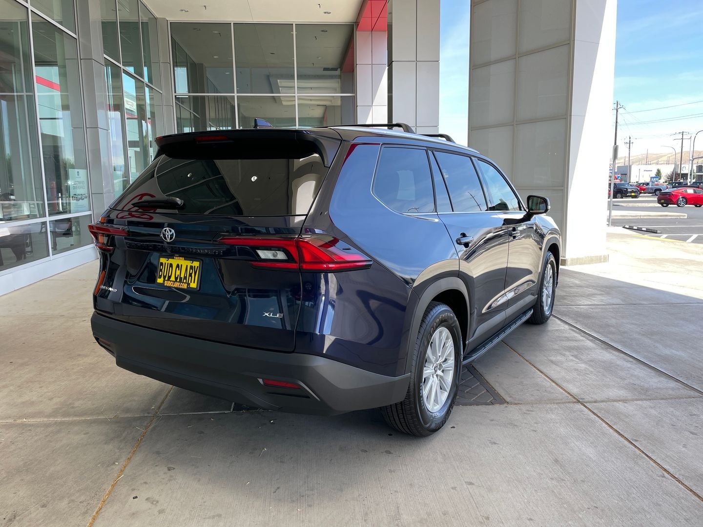 New 2026  Toyota XLE image 3