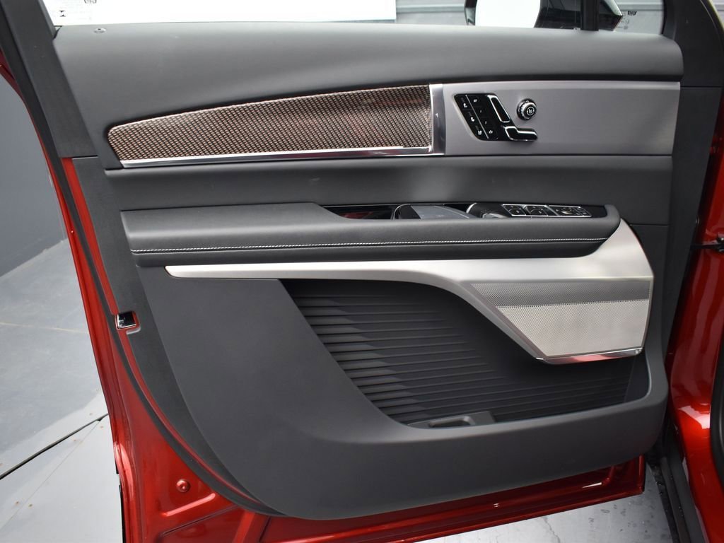 2026 CADILLAC VISTIQ - Image 9