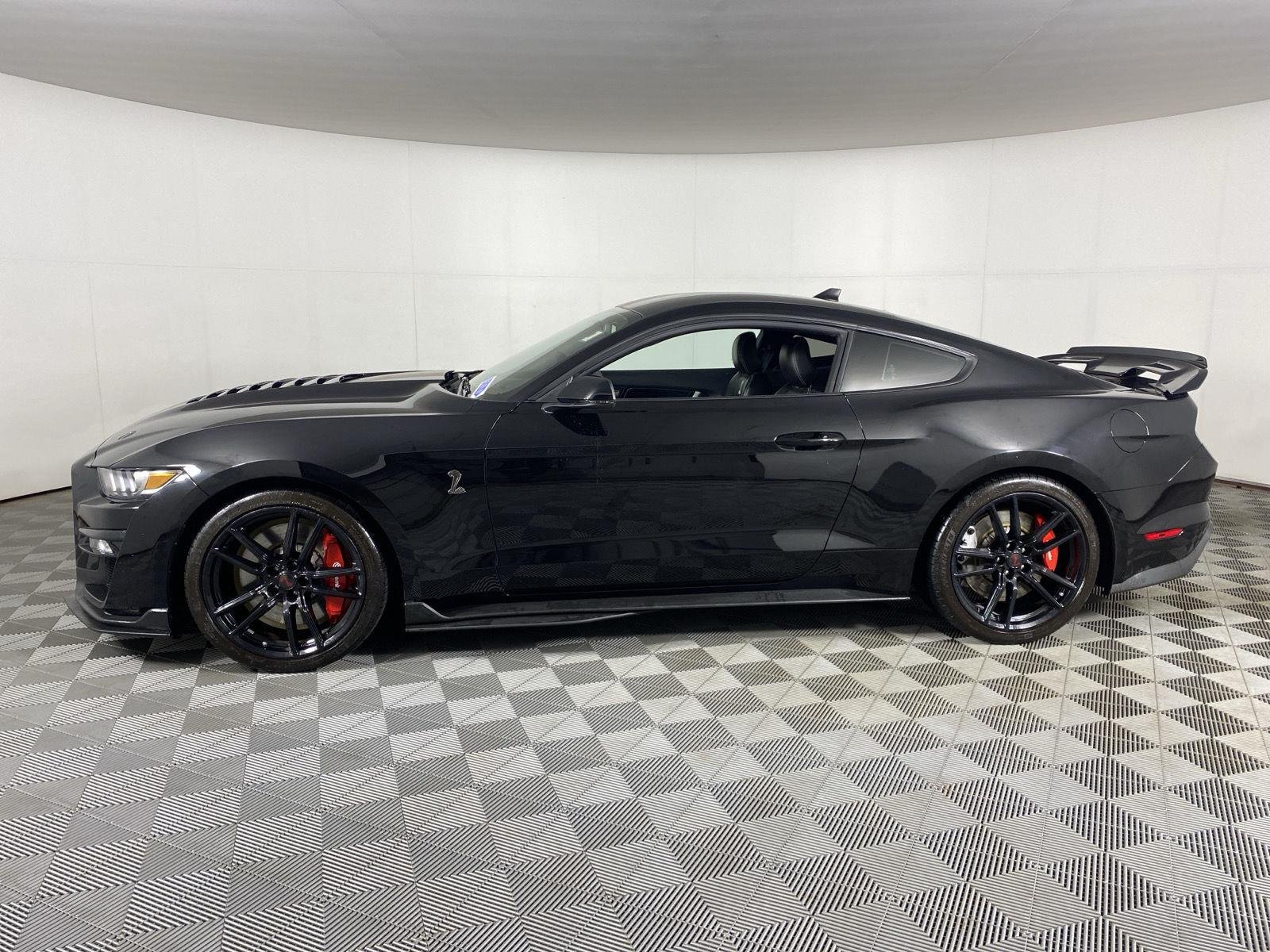 Used 2021 Shadow Black Ford  image 7